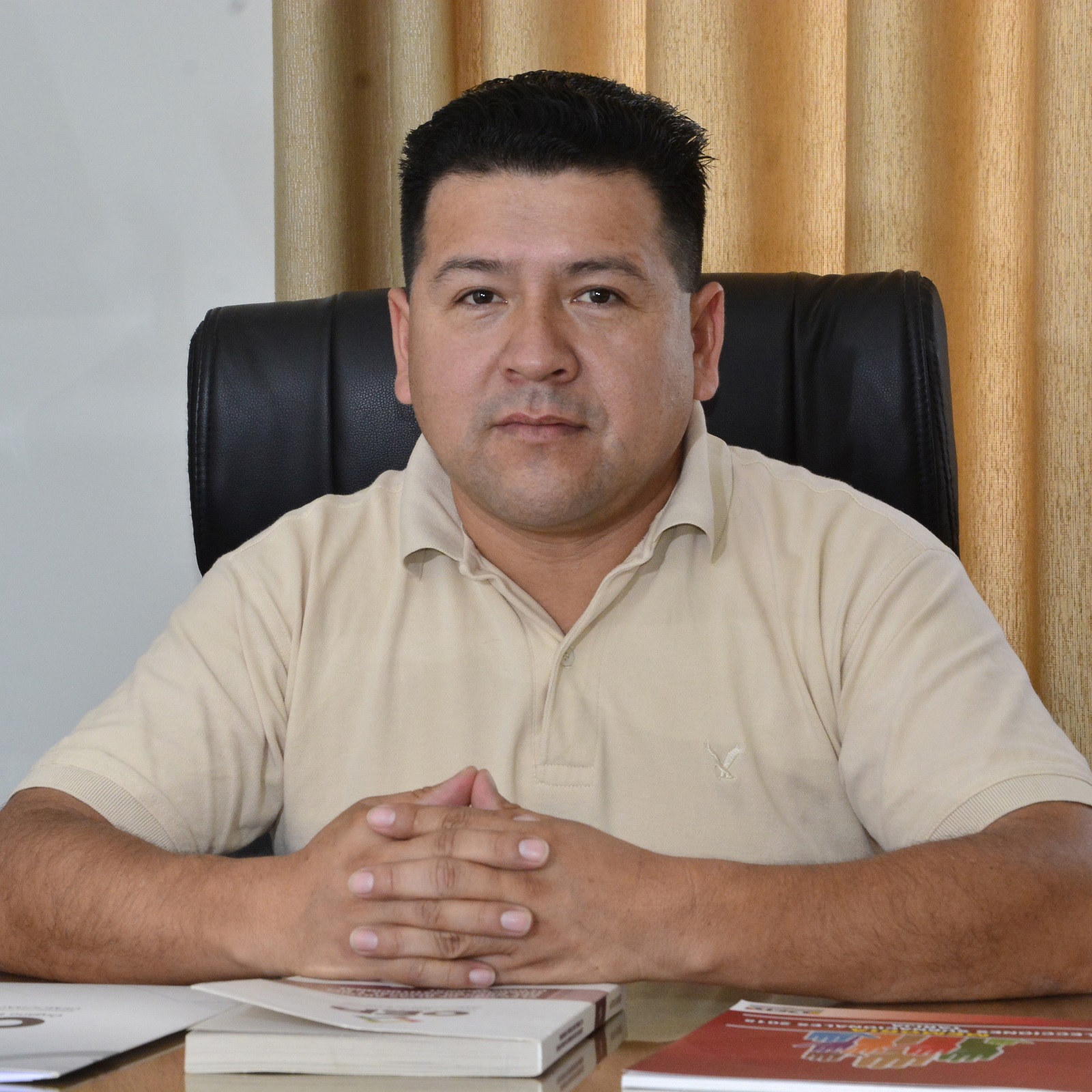 Dr. Yoni Amilcar Gareca Arroyo